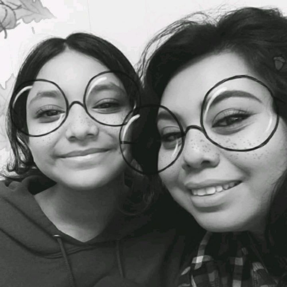 Meet your Posher, Alma